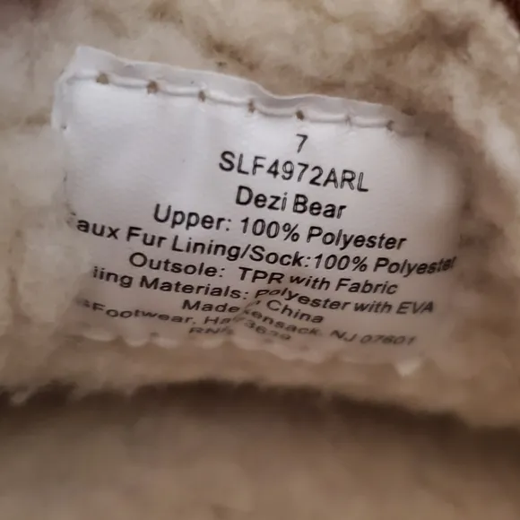 Woman's Slippers POLO RALPH LAUREN Dezi BEAR Moccasin Slipper Size 7 (NWOT?)
