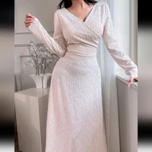 Women V-Neck Long Sleeve Draped Minimalist Casual Dress