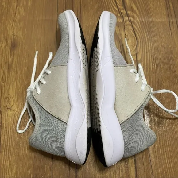 Women‎ Vessi Everyday Shoes Size 8
