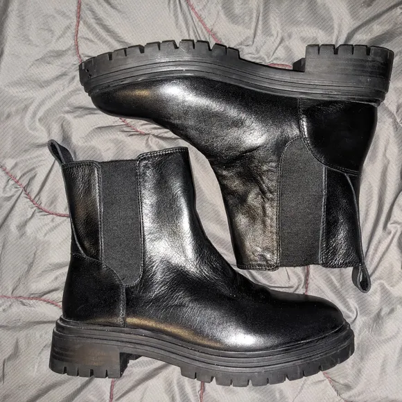 Women's Black Leather Ankle Boots 7.5 new