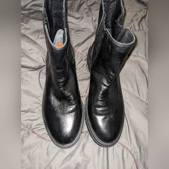 Women's Black Leather Ankle Boots 7.5 new