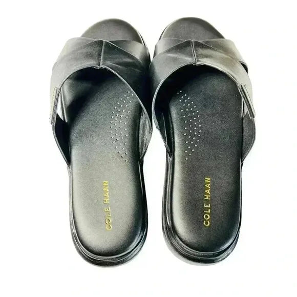 WOMEN’S COLE HAAN BLACK LEATHER SLIDE SANDALS SIZE 8 VERY GOOD QUALITY LEATHER