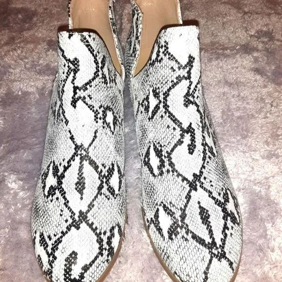 WOMEN'S cut-out ankle boots sz, 8,and 10