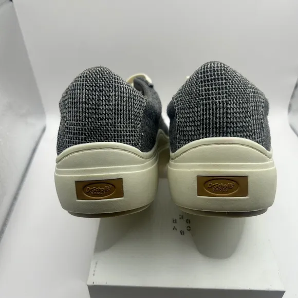 Women's Dr. Scholl's Gray Felt Sneakers Size 8.5