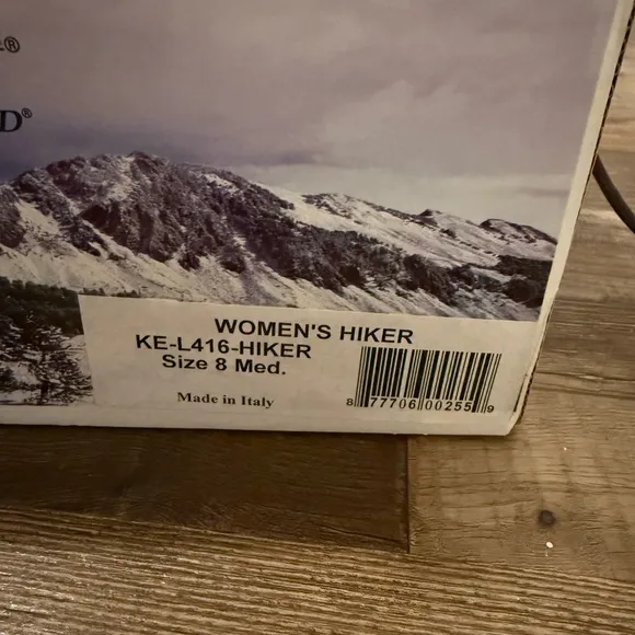 Women’s Kenetrek Hiking Boots Size 8