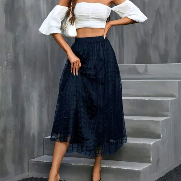 Women's Minimalist Fashionable Mesh Plaid Mini Skirt