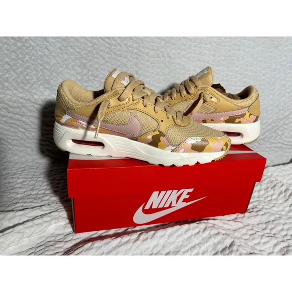 Women's Nike Air Max 1 Sneakers Size 7 Tan Pink