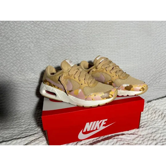 Women's Nike Air Max 1 Sneakers Size 7 Tan Pink