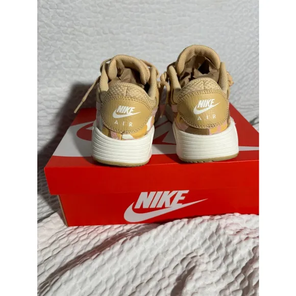 Women's Nike Air Max 1 Sneakers Size 7 Tan Pink