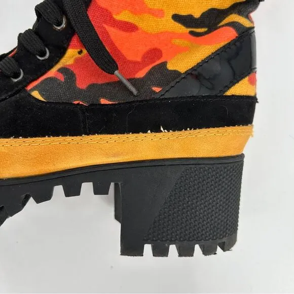 Women’s Rouge Helium Orange Black Camo Combat Boots size 7.5