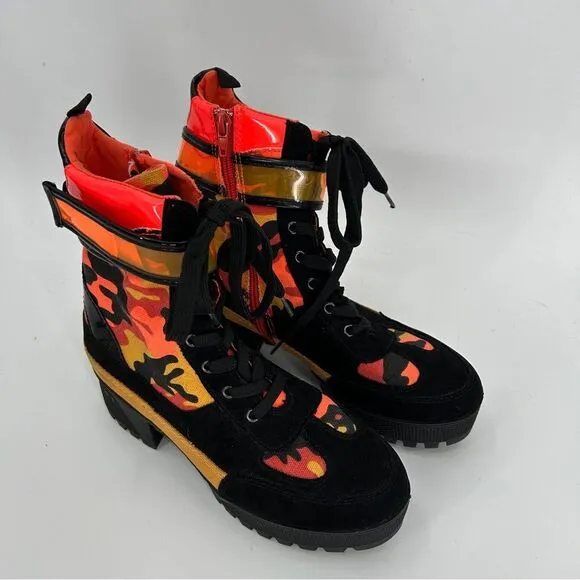 Women’s Rouge Helium Orange Black Camo Combat Boots size 7.5
