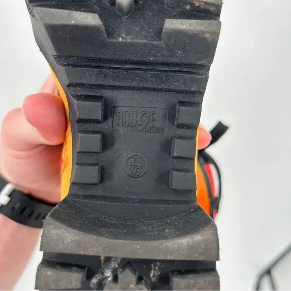 Women’s Rouge Helium Orange Black Camo Combat Boots size 7.5