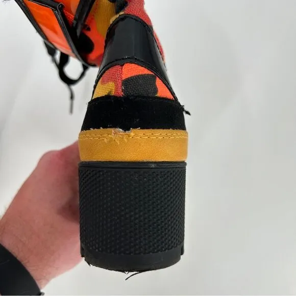 Women’s Rouge Helium Orange Black Camo Combat Boots size 7.5