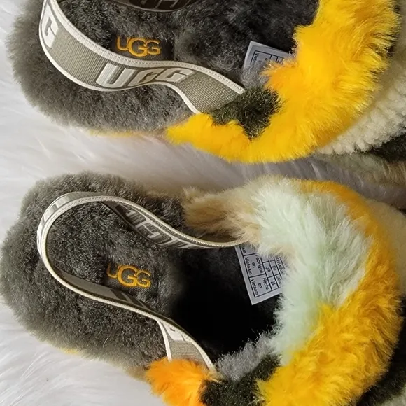 Women's UGG Fluff Yeah Slide Cali Collage Women Brand new