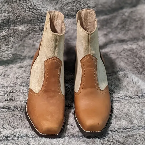Woolrich's Kiva Ankle Boots Women's sz 8.5​​​​