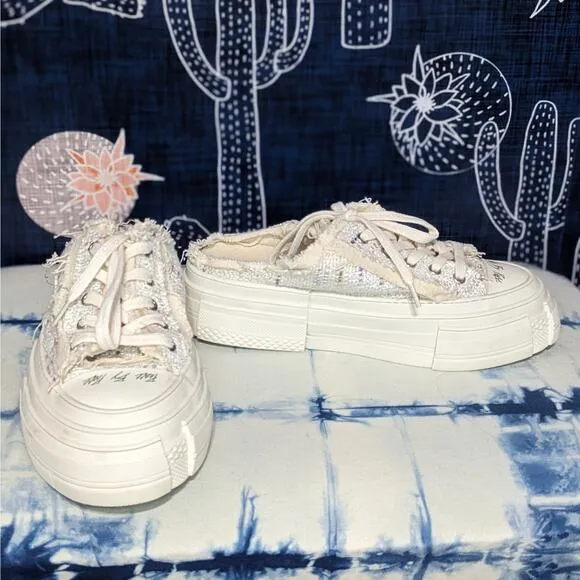 Xvessel G.O.P. White Tweed Fringe Lace Up Slip On Shoes White Women's Size 6