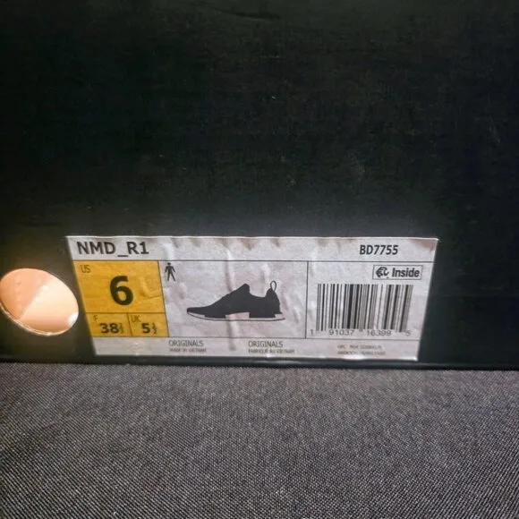 Youth Size 6 Adidas NMD R1 Night Cargo Athletic Sneakers