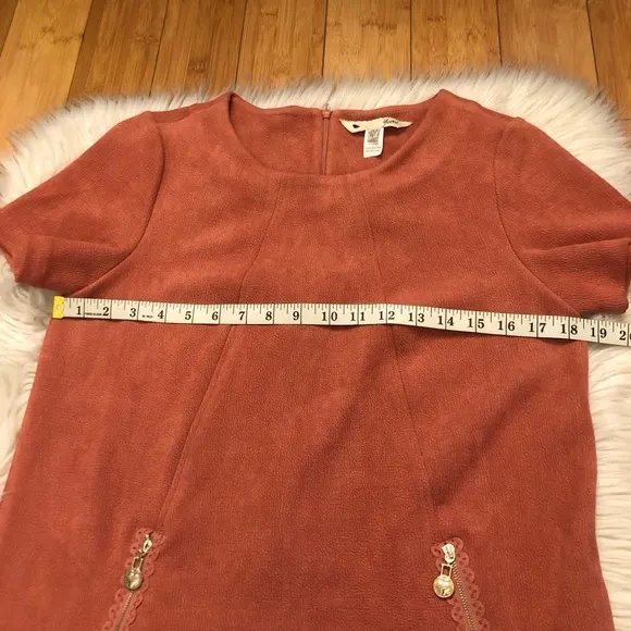 Yumi Burnt Orange Minimalist Textured Zipper Pockets Shift Dress, size S (6US)