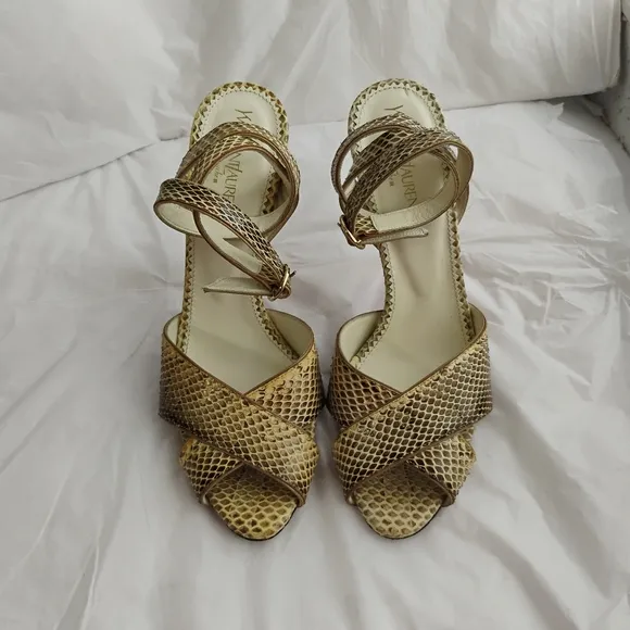 Yves Saint Laurent Rive Gauche luxury heels Snake Skin sz 38