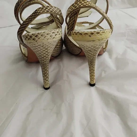 Yves Saint Laurent Rive Gauche luxury heels Snake Skin sz 38
