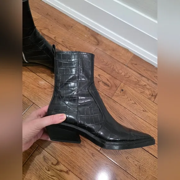 Zara Black Animal Print Modern Ankle Boot Bootie SZ 39