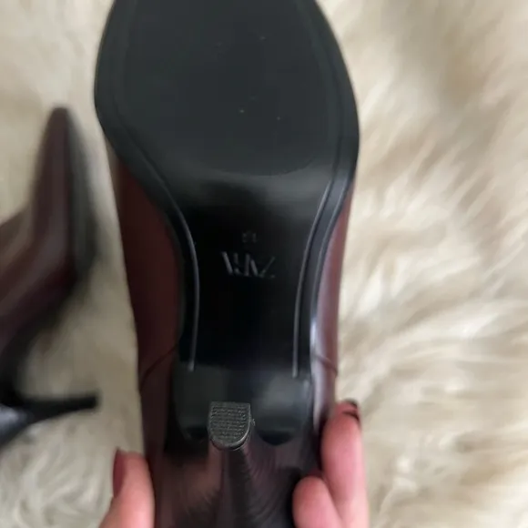 ZARA Elegant Brown Leather Ankle Boots