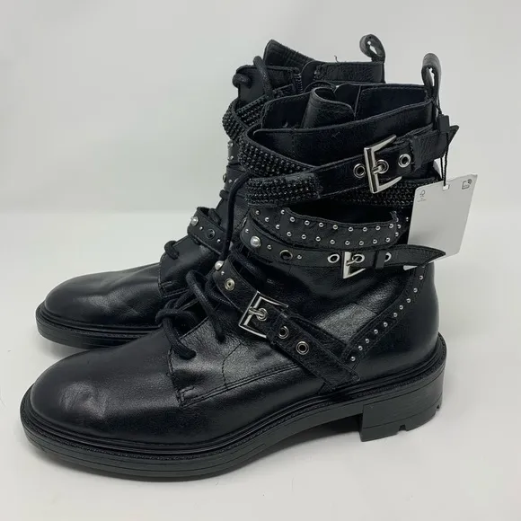 ZARA LOW HEELED LEATHER ANKLE BOOTS