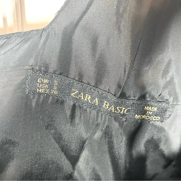 ZARA Minimalist Black Sleeveless Cocktail Party Quiet Luxury Dress Size Small