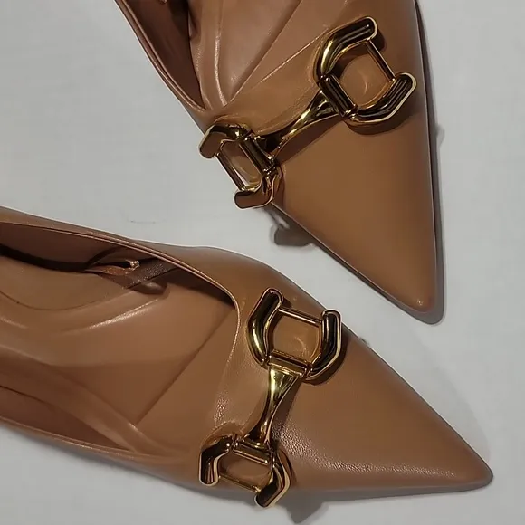 ZARA POINTY TOE BLOCKS HEELS GOLD BUCKLE WHIMSICAL TAN DRESSY GRANMA PUMPS US 10
