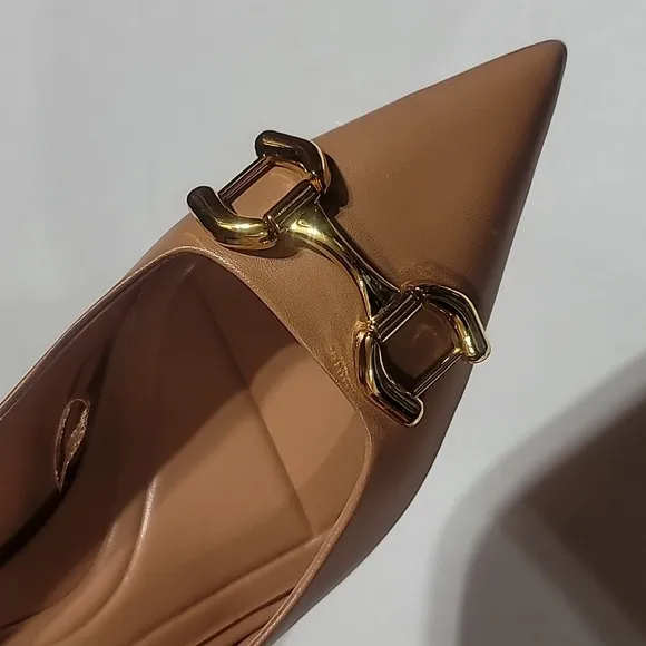 ZARA POINTY TOE BLOCKS HEELS GOLD BUCKLE WHIMSICAL TAN DRESSY GRANMA PUMPS US 10