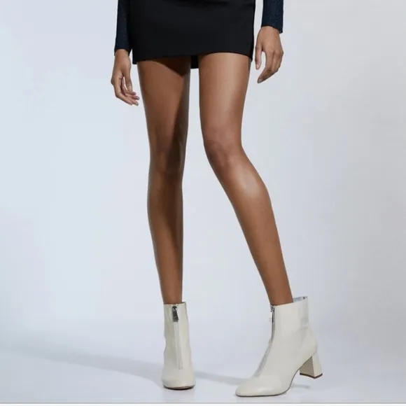 ZARA SOFT LEATHER HIGH HEELED ANKLE BOOTS TRF