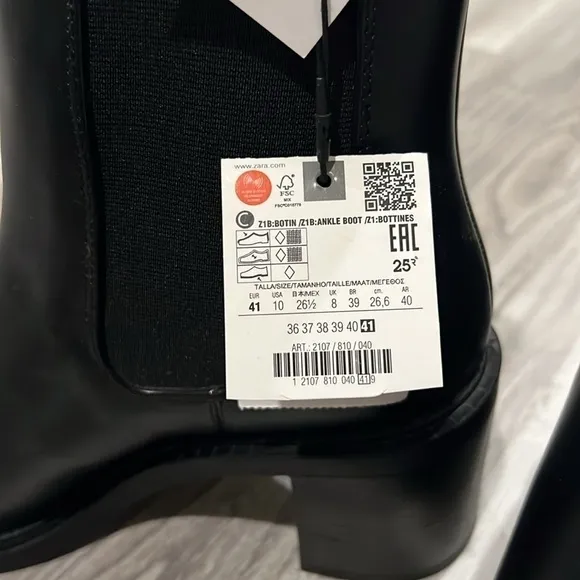 Zara Wide Heeled Boots