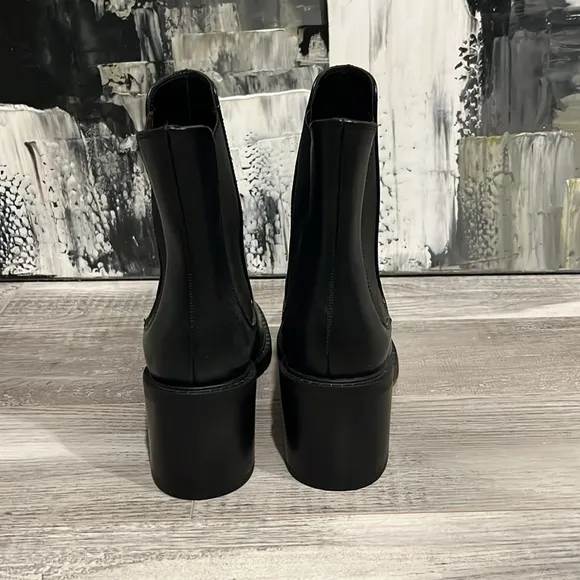Zara Wide Heeled Boots