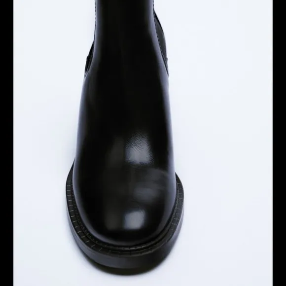 Zara Wide Heeled Boots