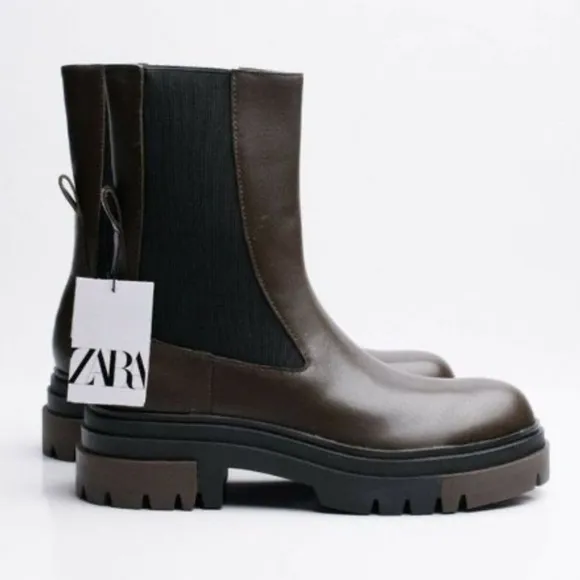 Zara Womens Chelsea Khaki Leather Ankle Boots Lug Soles múltiple size.
