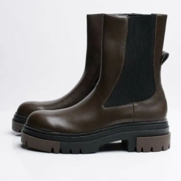 Zara Womens Chelsea Khaki Leather Ankle Boots Lug Soles múltiple size.