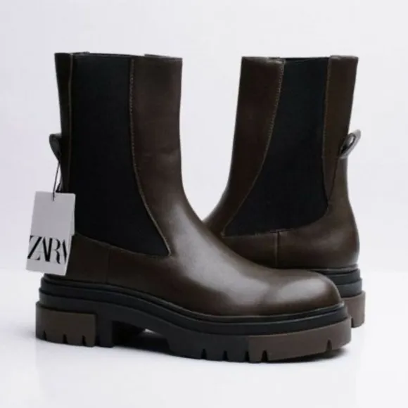 Zara Womens Chelsea Khaki Leather Ankle Boots Lug Soles múltiple size.