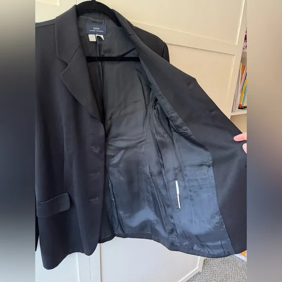Zara Women’s Vintage Black Suit Jacket Blazer‎ Wool Blend Lined Size 6