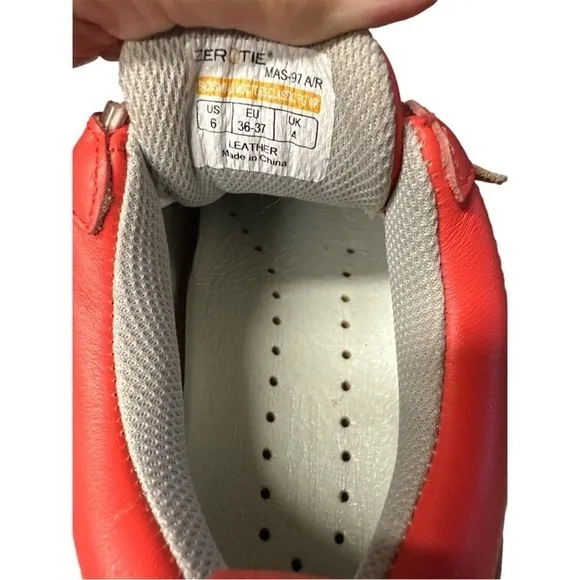 Zerotie Backswing Moctoes Classic Orangish Red  Cayenne Golf Shoe Womens Sz 6.5