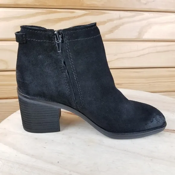 Zodiac Women's 7M Larsen Ankle Boots Black Leather Western Biker Booties NEW
